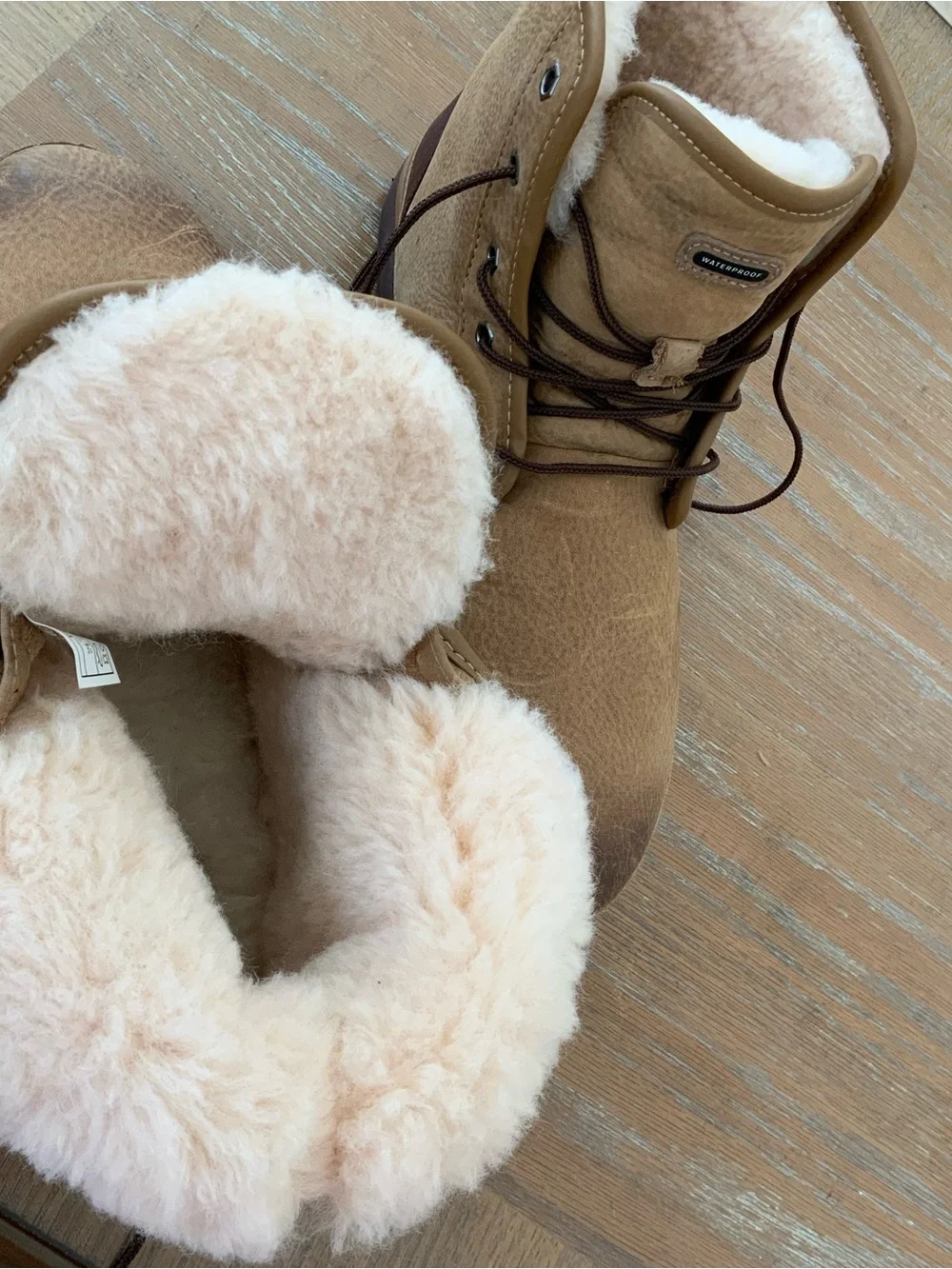 Ugg Leather Shearling Sheepskin Laces Beige Shabby Boots US 11